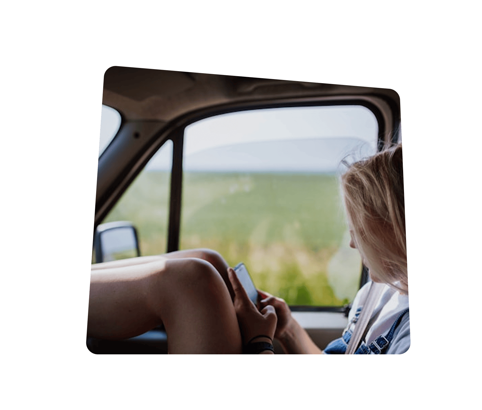 A women using Travous, looking at her schedule while traveling.